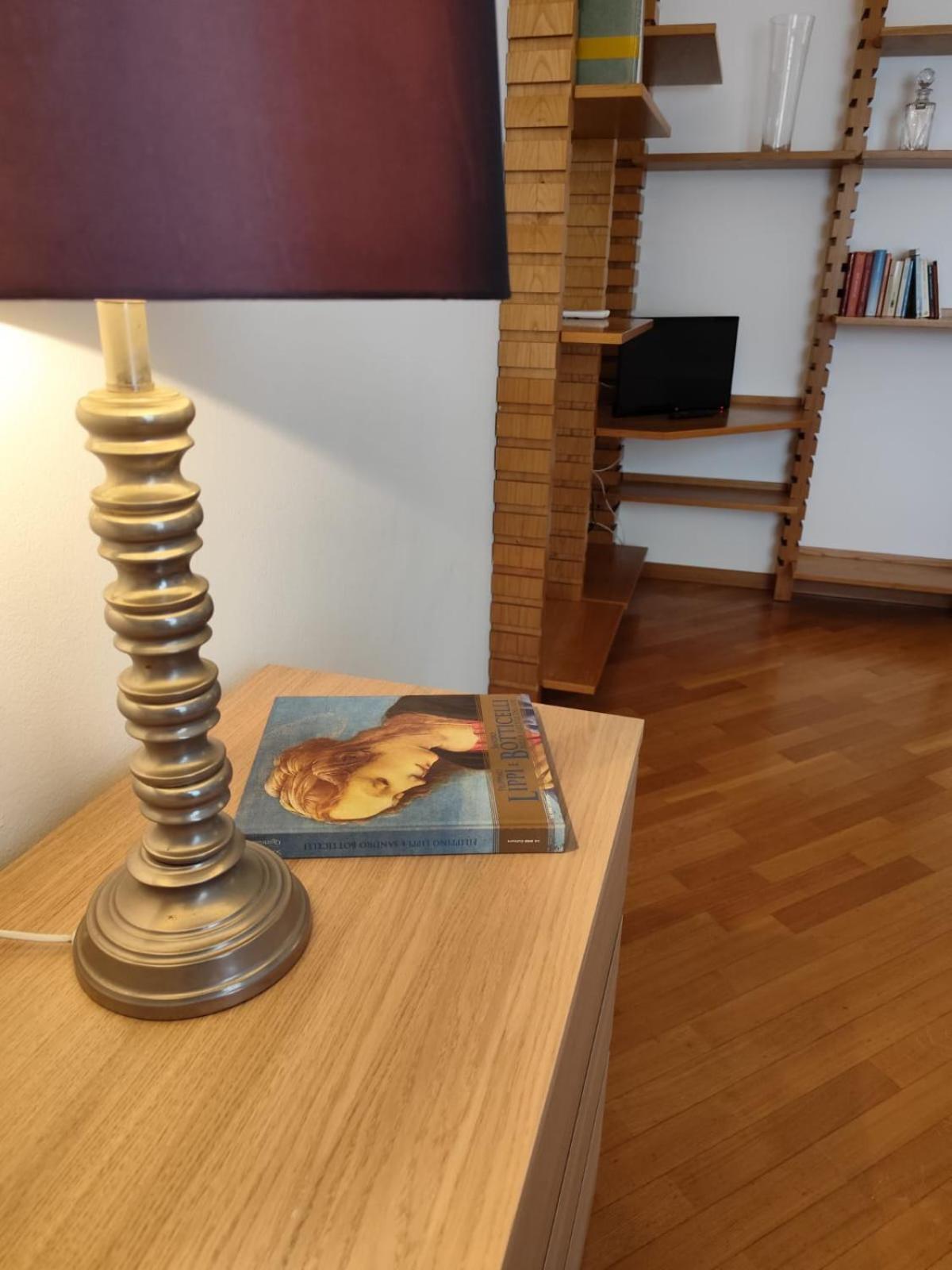 Costanza In Giallo Apartment Mailand